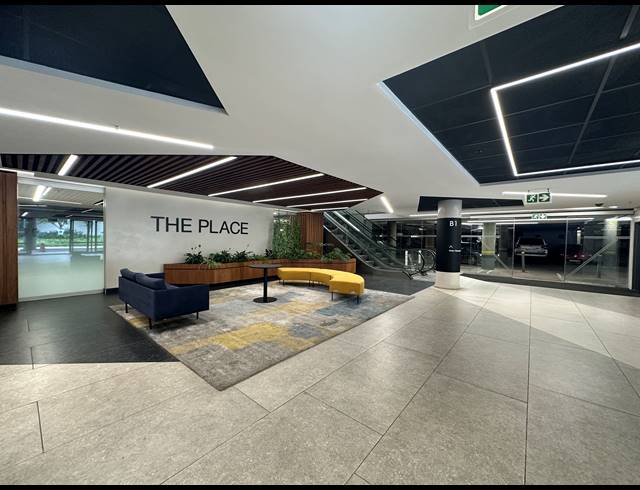 947M² OFFICE TO LET IN SANDTON CENTRAL